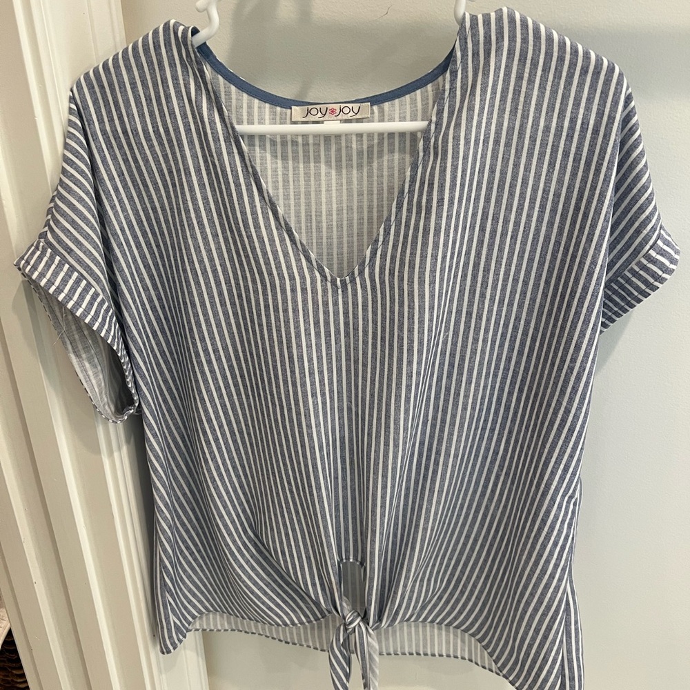 Joy Joy top, size Large